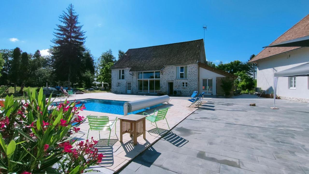 Domaine Ravy-Lilas Saint-Symphorien-sur-Saone Luaran gambar